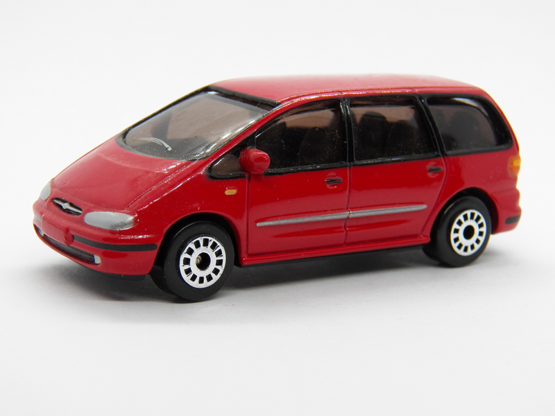 Illustration for article titled What's in the box? Car #11 Realtoy Ford Galaxy Van